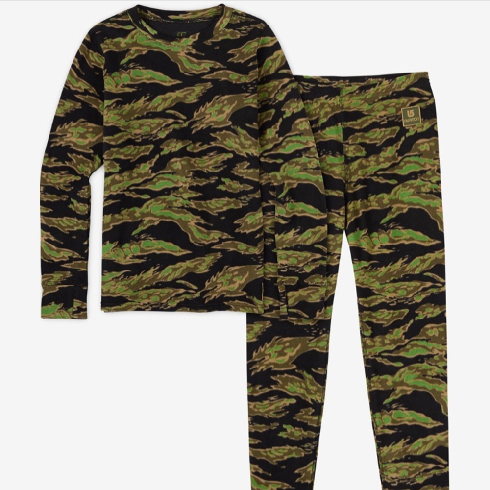 Burton youth fleece set. Also fits women size S.
